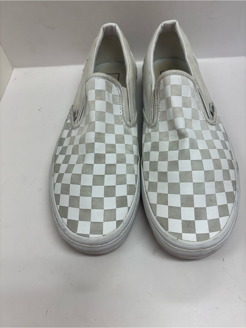 VANS OFF THE WALL SKATER SNEAKER SHOE CHECKERBOARD PATTERN  MEN 11.5  WHITE GRAY